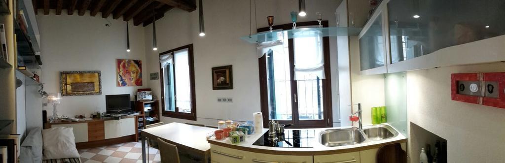 Apartamento In A Lovely Garden Biennale Flat