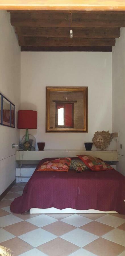 In A Lovely Garden Biennale Flat Apartamento Venecia
