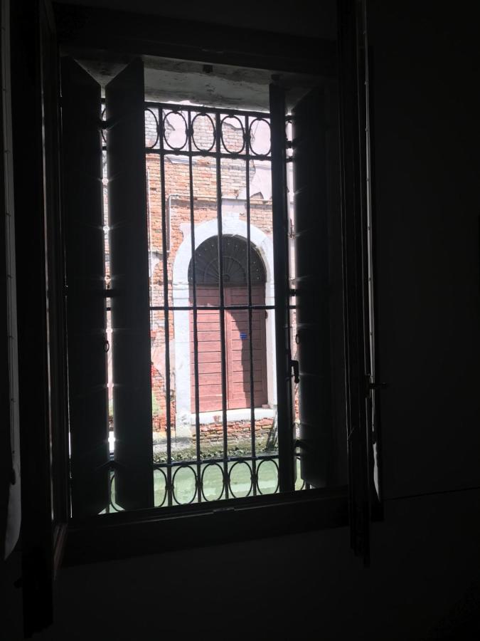 In A Lovely Garden Biennale Flat Apartamento Venecia